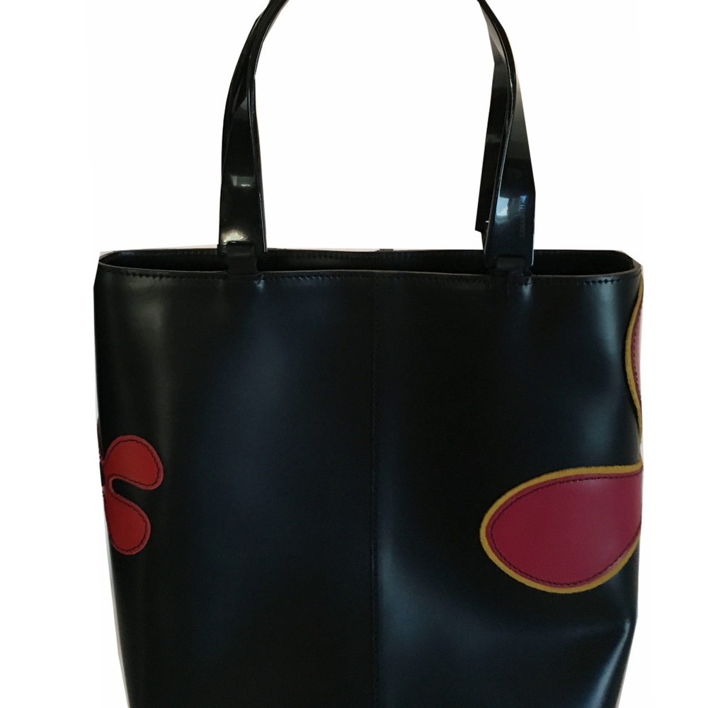 NWT - Floral handbag with black patent leather han - Picture 8 of 8